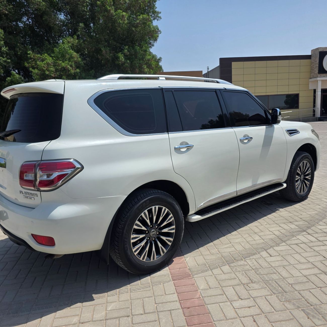 Nissan Patrol LE PLATINUM