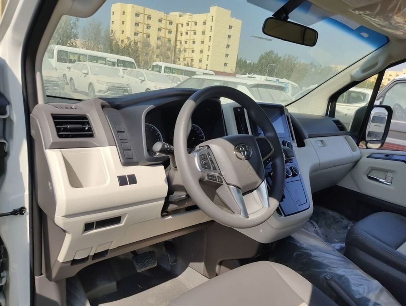 Toyota Hiace ECT0009 - Toyota High Roof Passenger Van - 3.5L Petrol Auto - Full Options with Heater