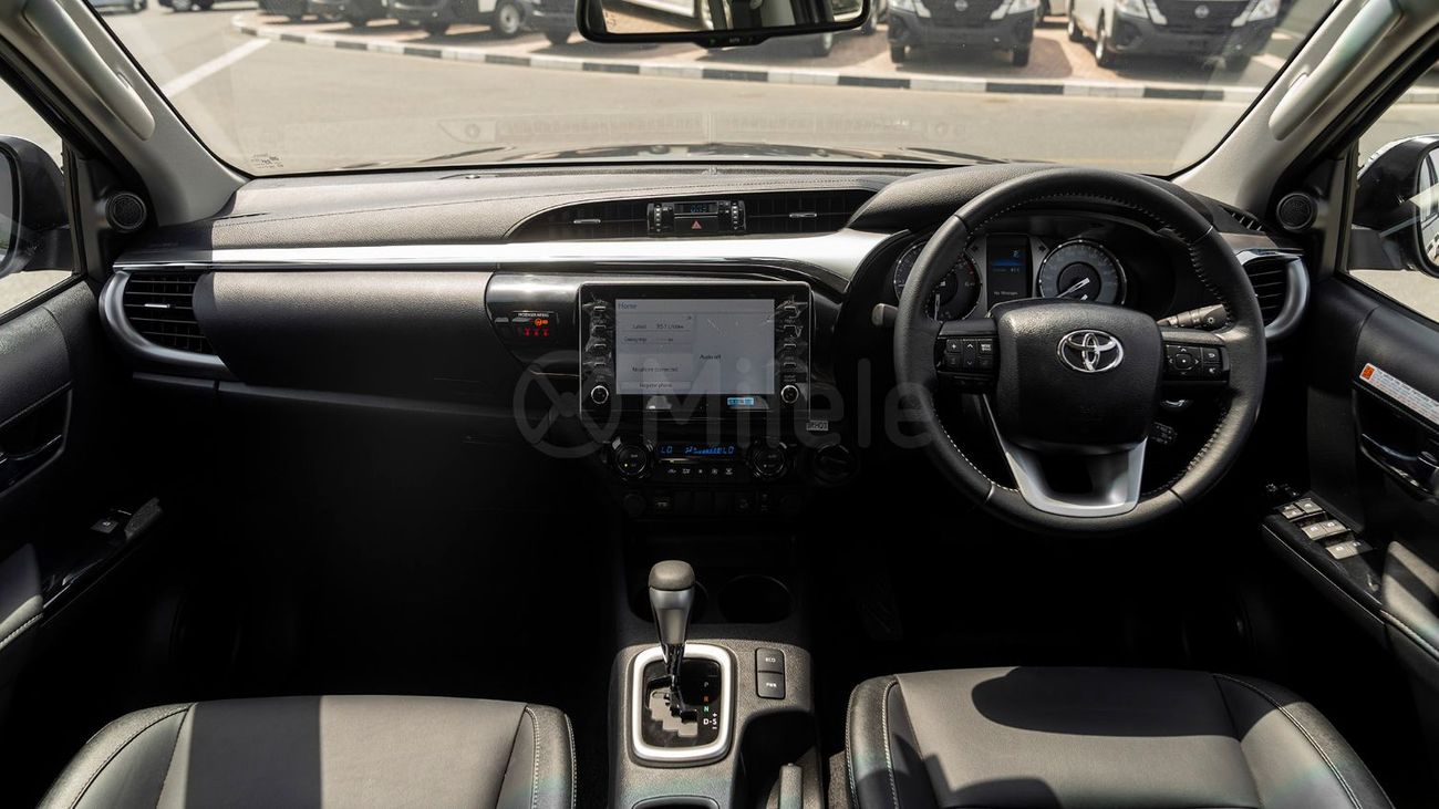تويوتا هيلوكس (RHD) TOYOTA HILUX DC | EXPORT ONLY