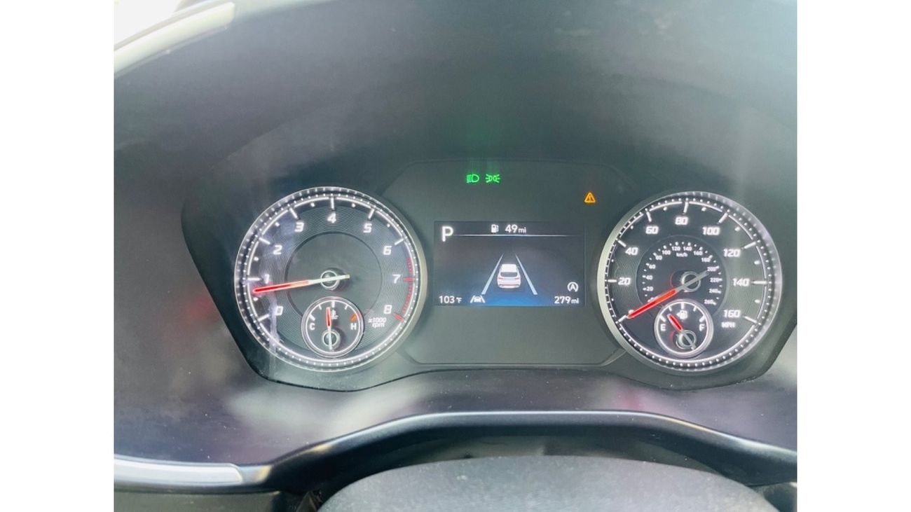 Hyundai Santa Fe 2023 SANTAFE LOW MILE full option