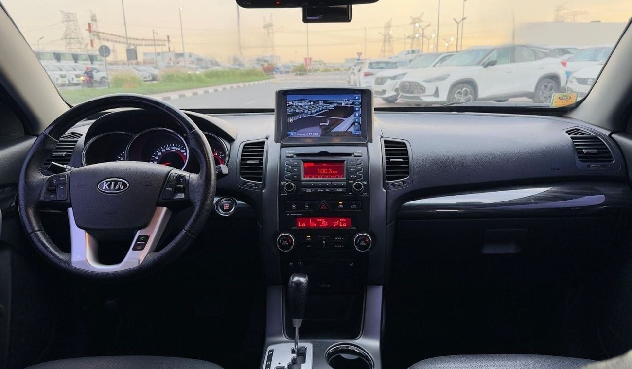 كيا سورينتو PREMIUM CONDITION | 2.0L DIESEL ENGINE | LHD | AT | 2011 | PUSH START ENGINE
