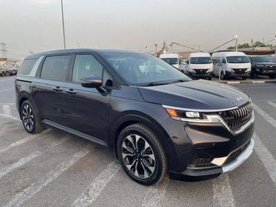 كيا كارنيفال 