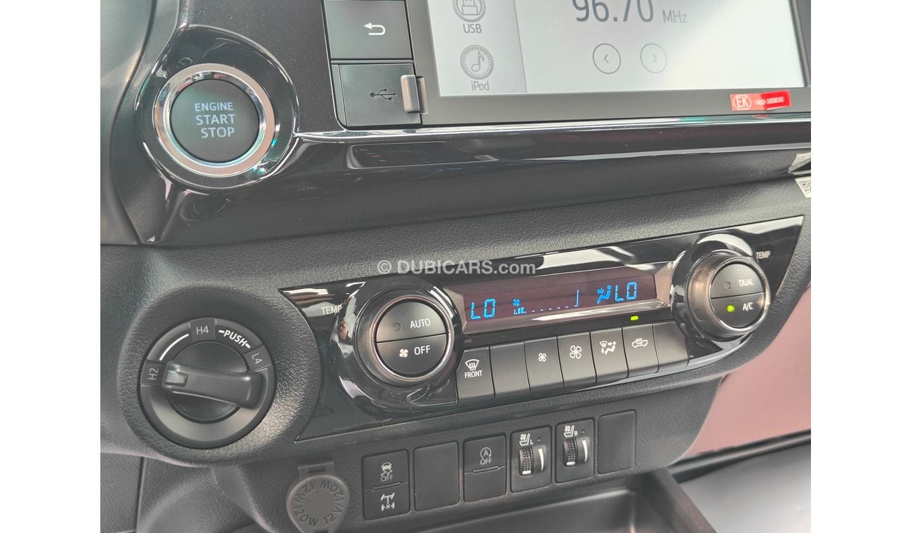 Toyota Hilux Double Cab Pickup  S-GLX 2.4L Diesel 4x4 Automatic