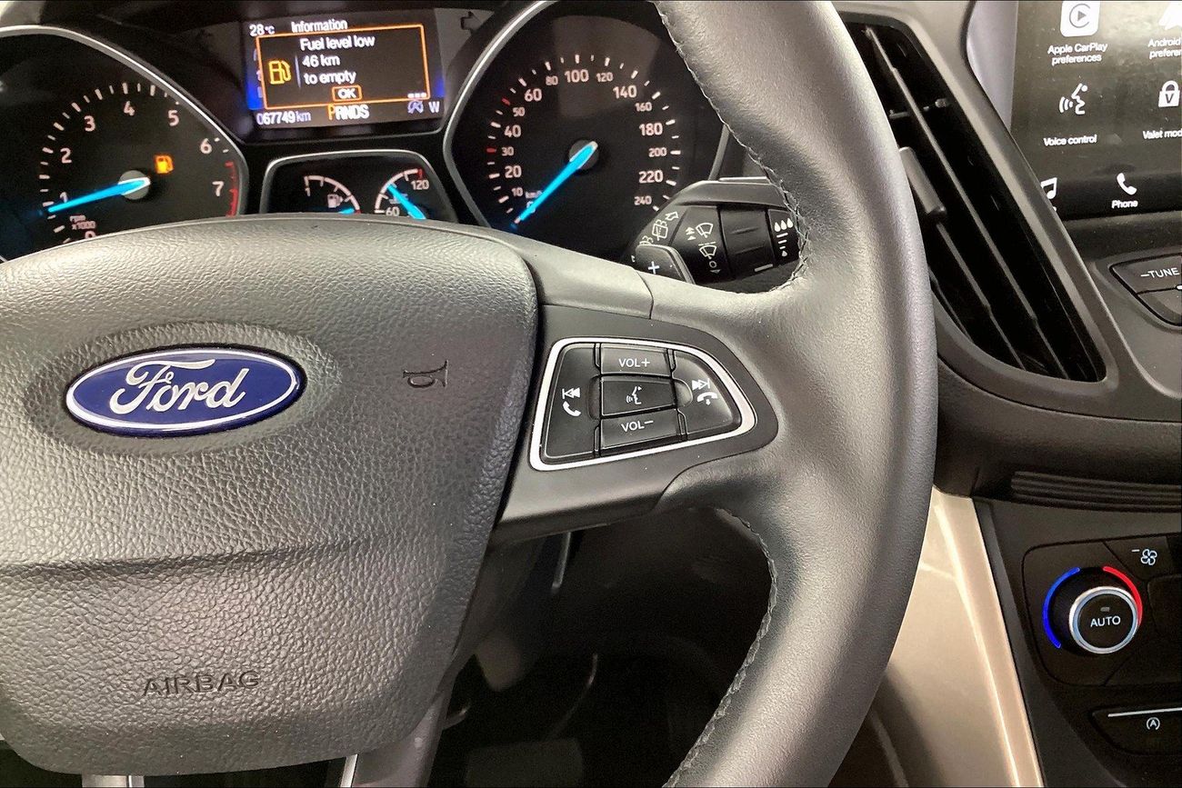 Ford Escape Titanium | Guaranteed Warranty | 0 Down Payment