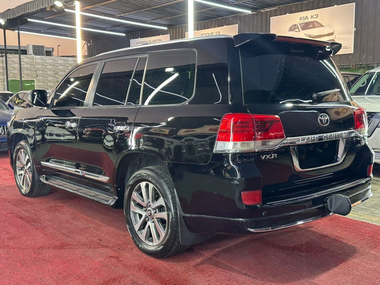 تويوتا لاند كروزر 