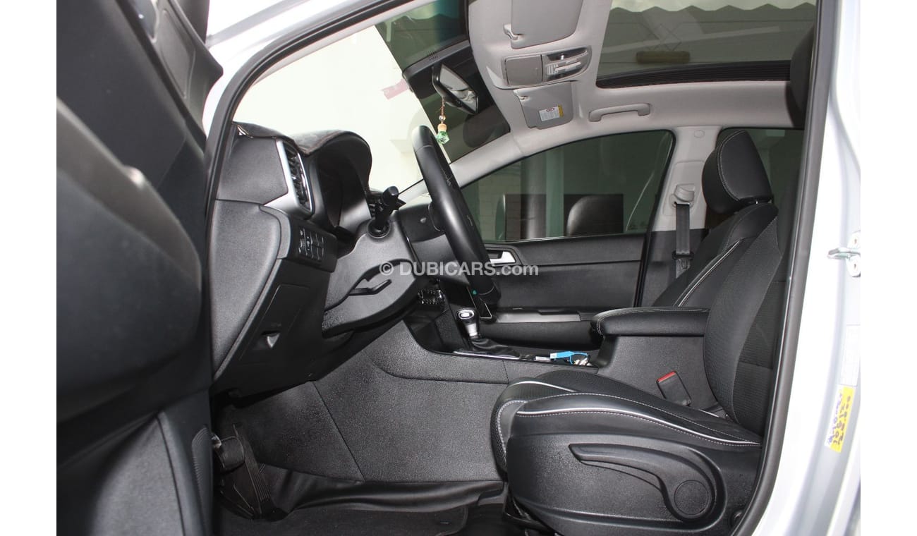 Kia Sportage Kia Sportage 2021 GCC 1600 CC in good condition, full, without paint, without accidents, very clean 