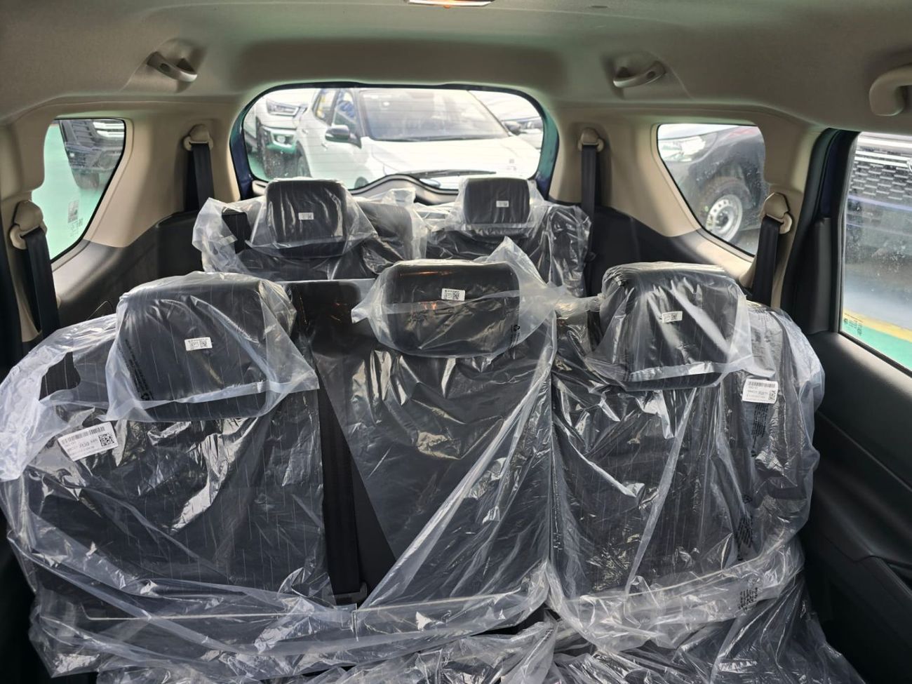 سوزوكي ايرتيغا سوزوكي ارتيجا 1.5 لتر GLX – 7 ركاب – موديل 2026