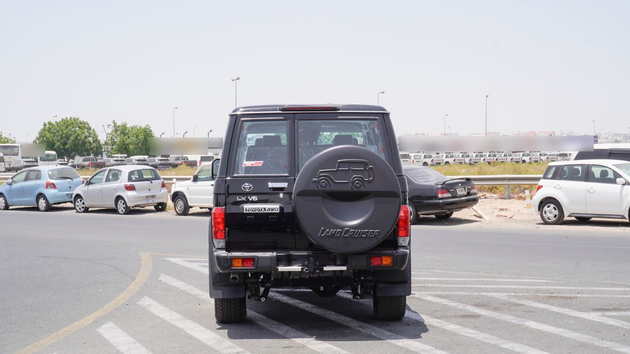 تويوتا لاند كروزر 70 4.0 L