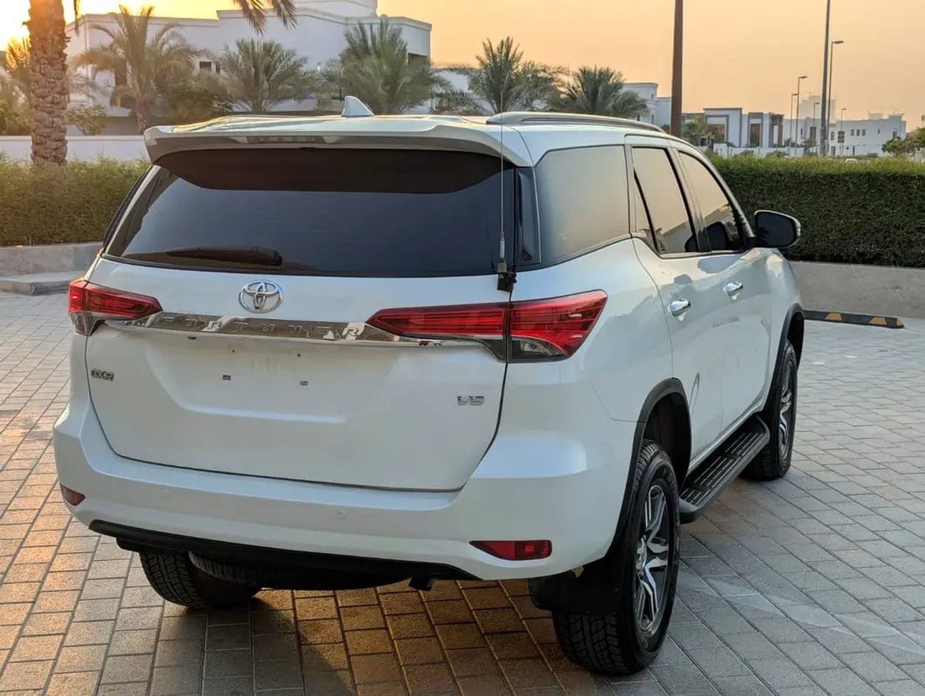 تويوتا فورتونر GXR 2019 GCC Specs V6 4.0 Engine Interior and Exterior Excellent Condition