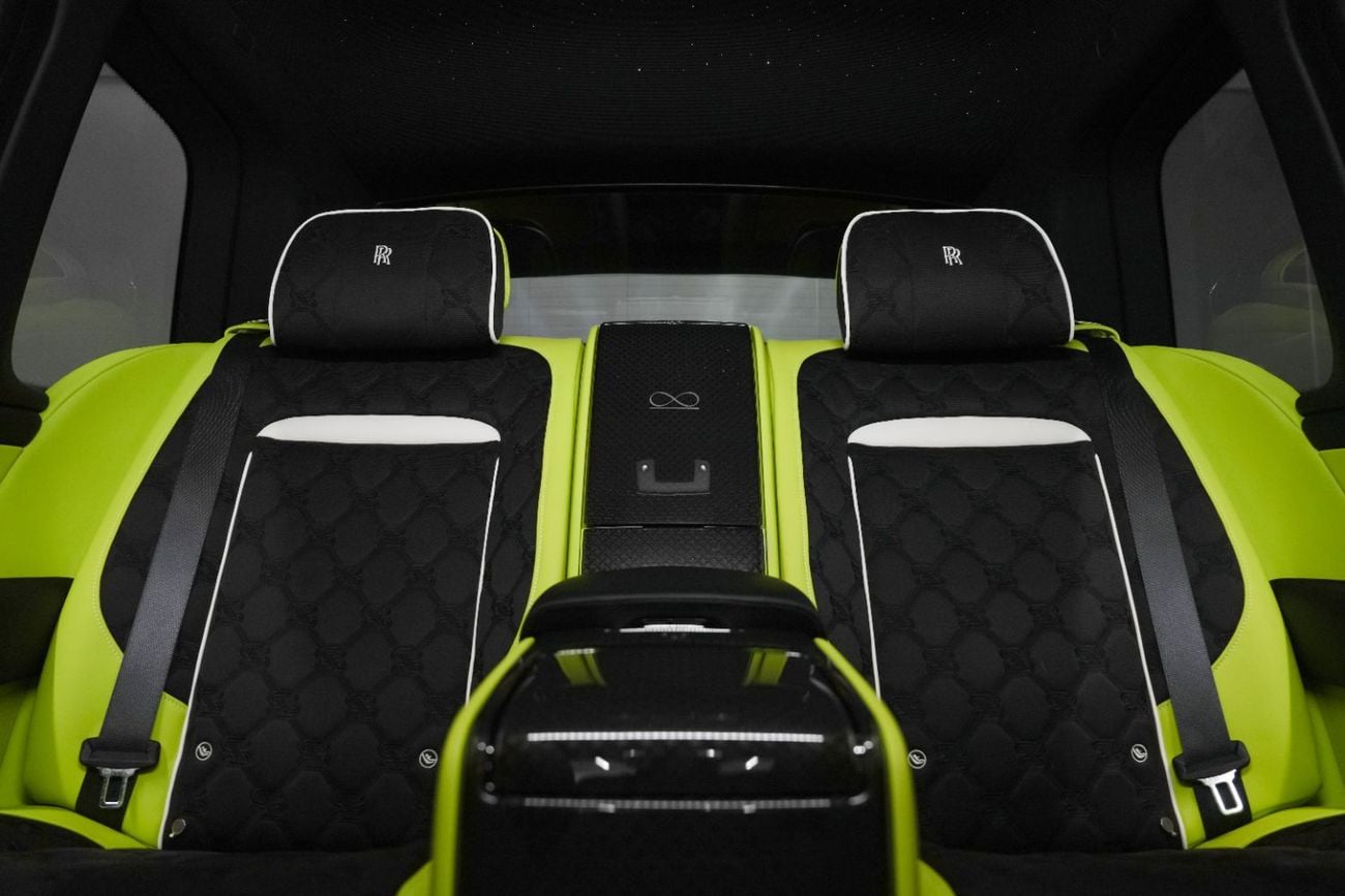 رولز رويس كولينان BLACK BADGE