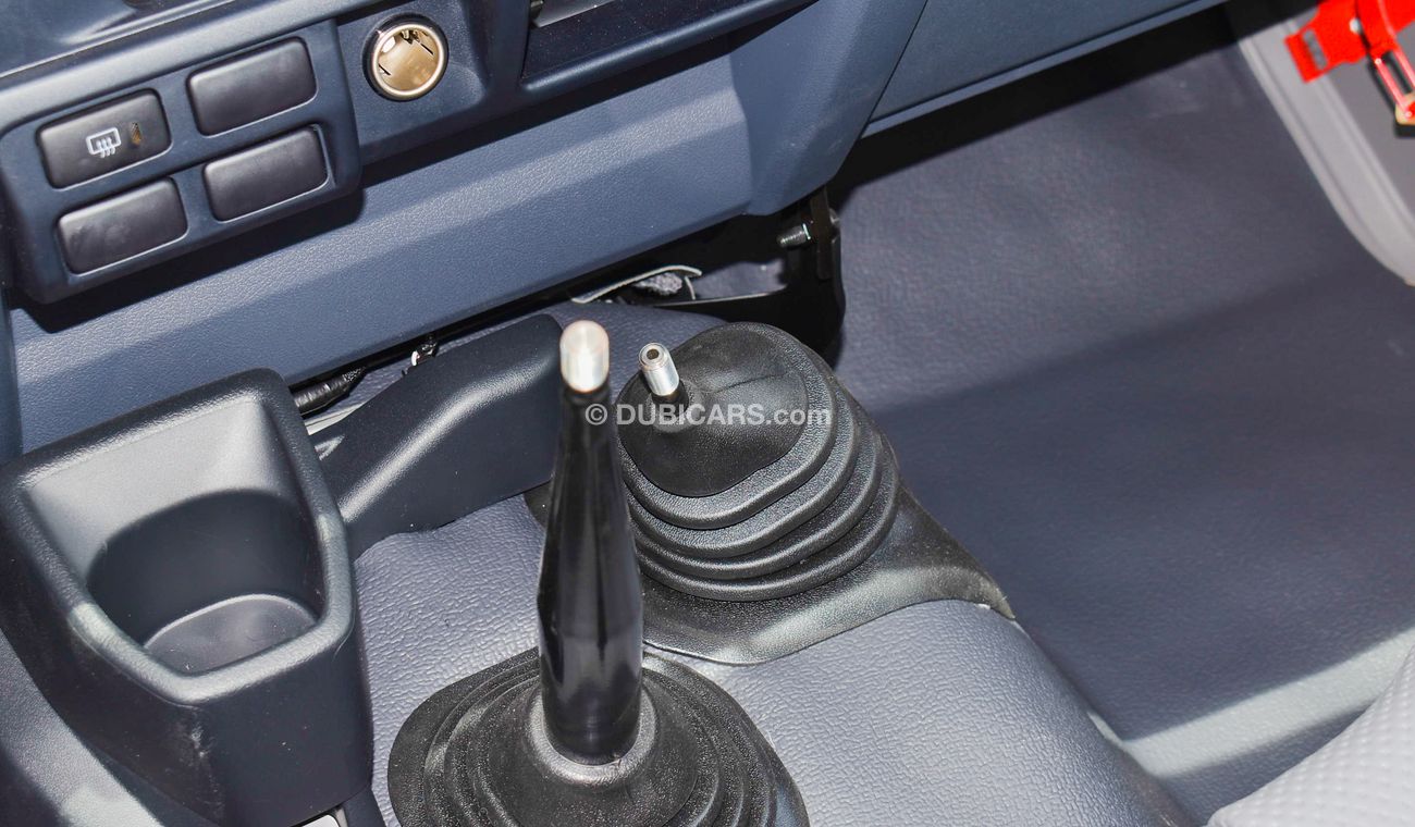 Toyota Land Cruiser 70 4.2 L