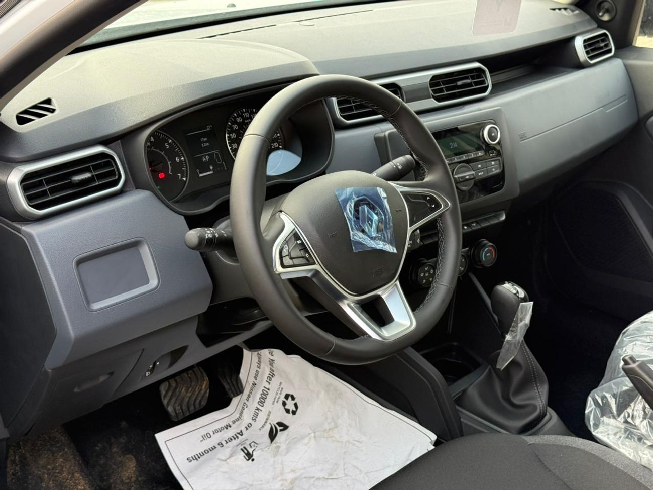 رينو داستر 1.5L Basic Option Petrol A/T