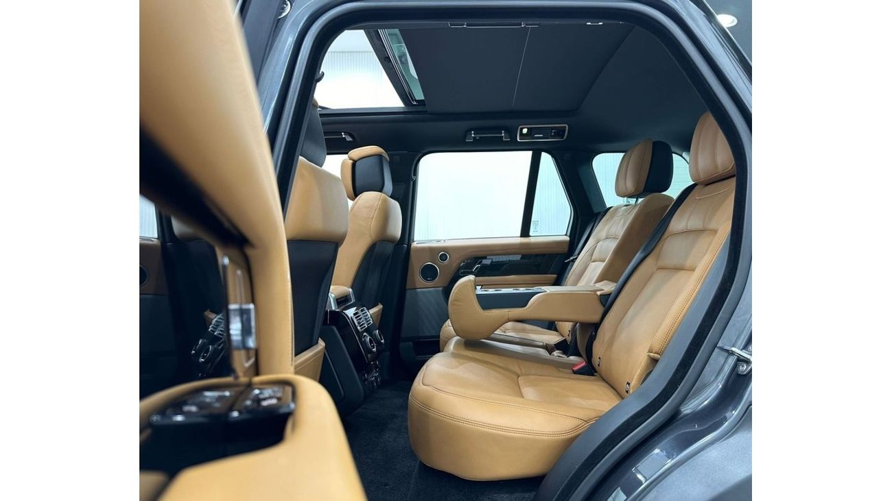 Land Rover Range Rover 2018 Range Rover Vogue SE Supercharged, Warranty, Full Service History, Fully Loaded, GCC