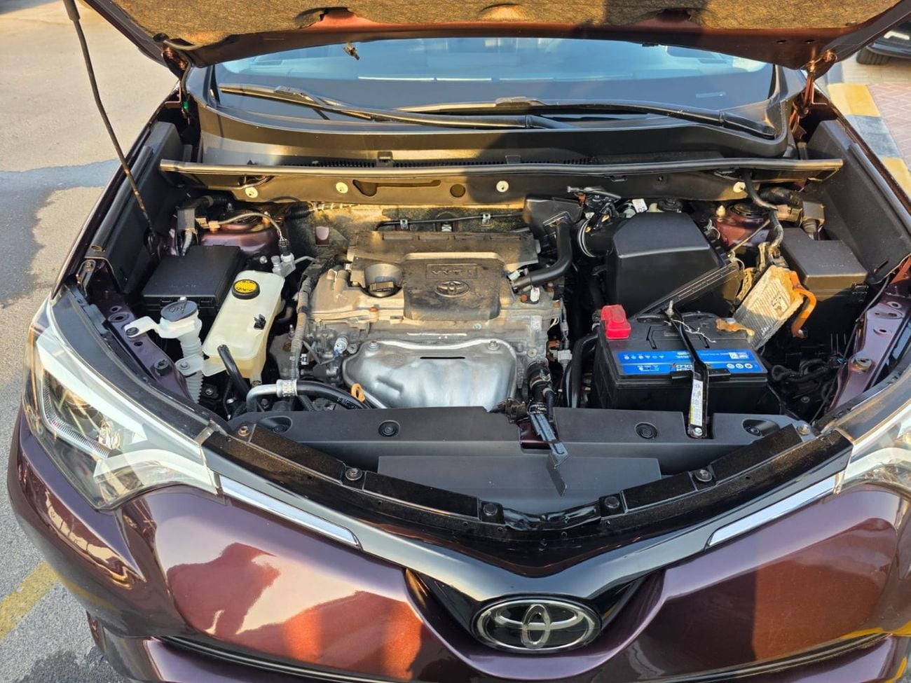 Toyota RAV4 2.5L Limited Edition Sunroof, 4x4, Push button, trunk automatic and original leather seats