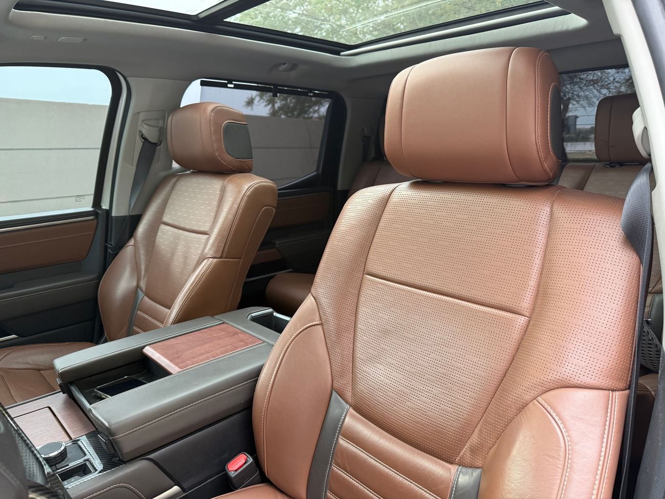 تويوتا تاندرا platinum 4x4 full option 360 camera 2023