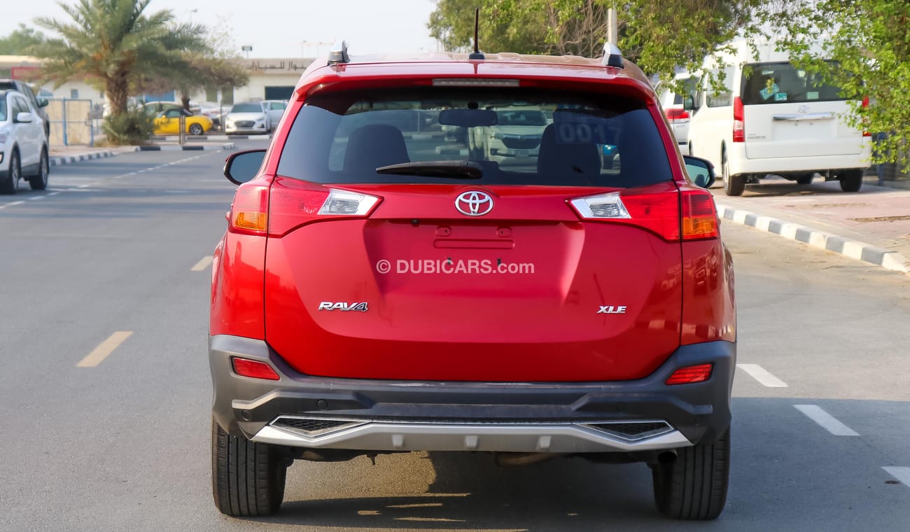 Toyota RAV4 TOYOTA RAV4 2015 XLE FULL OPTION - SUNROOF