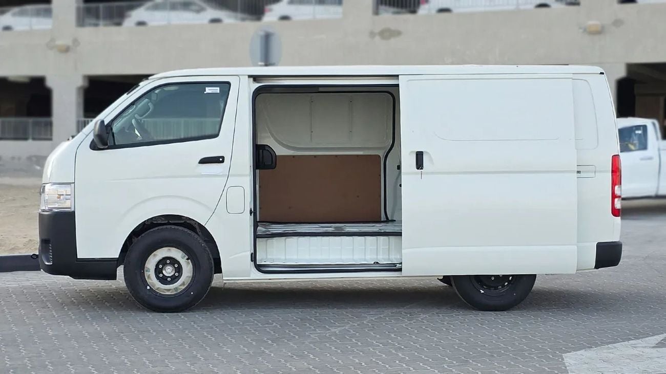 Toyota Hiace GL Toyota/HIACE D/ 2.5L PNL VAN AC STD RF MT