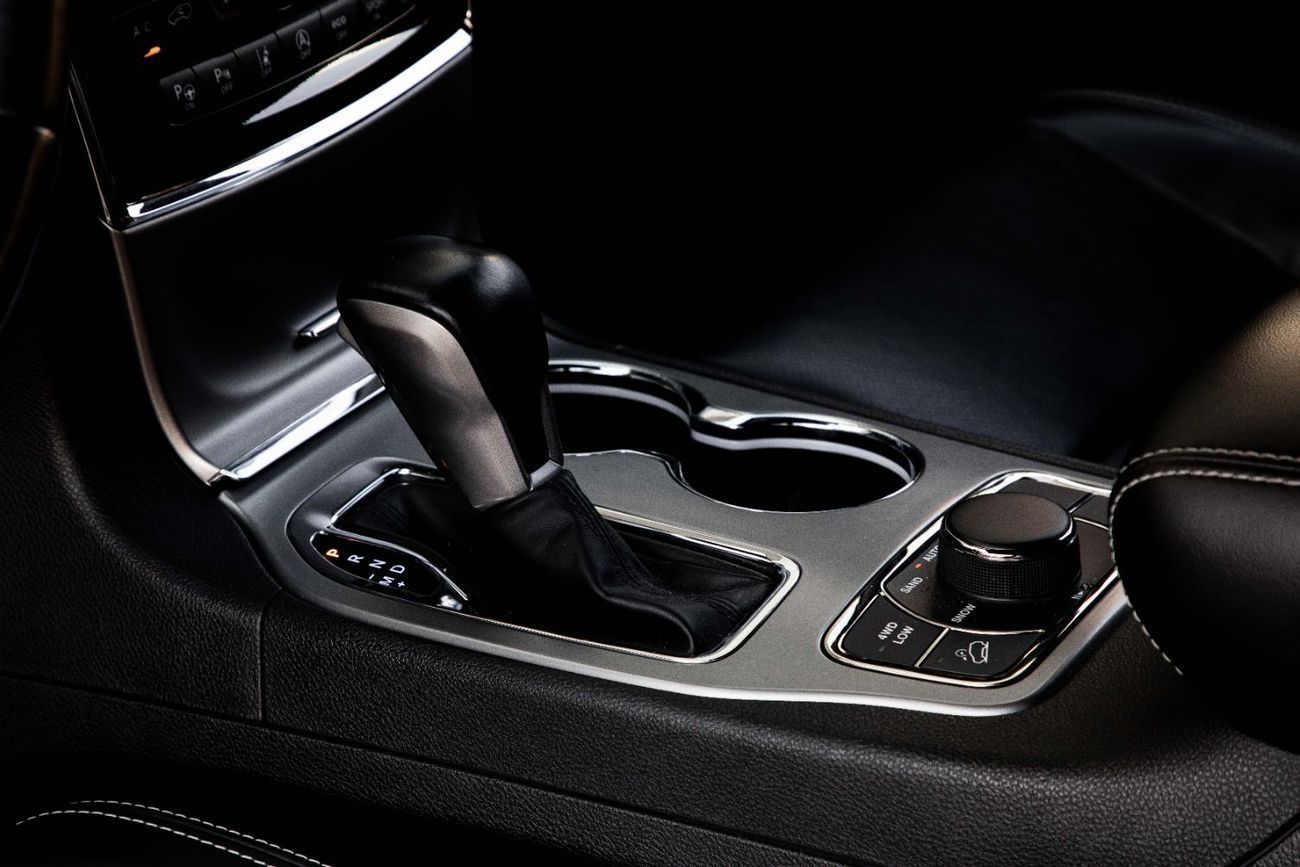 Jeep Grand Cherokee 2,125 P.M  | 0% Downpayment | JEEP Warranty | AC Seats | Adaptive Cruise!