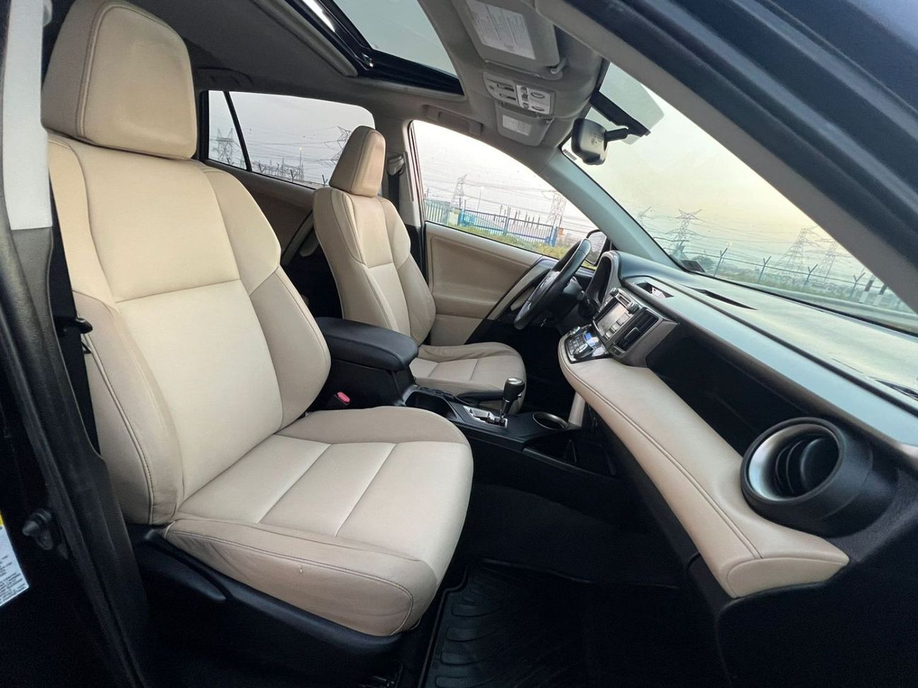 تويوتا راف ٤ 2013 Toyota RAV4, Limited 2.5L + V4 + 4wheel Drive 4X4  - Sunroof + Leather & Electric Seats + Push 