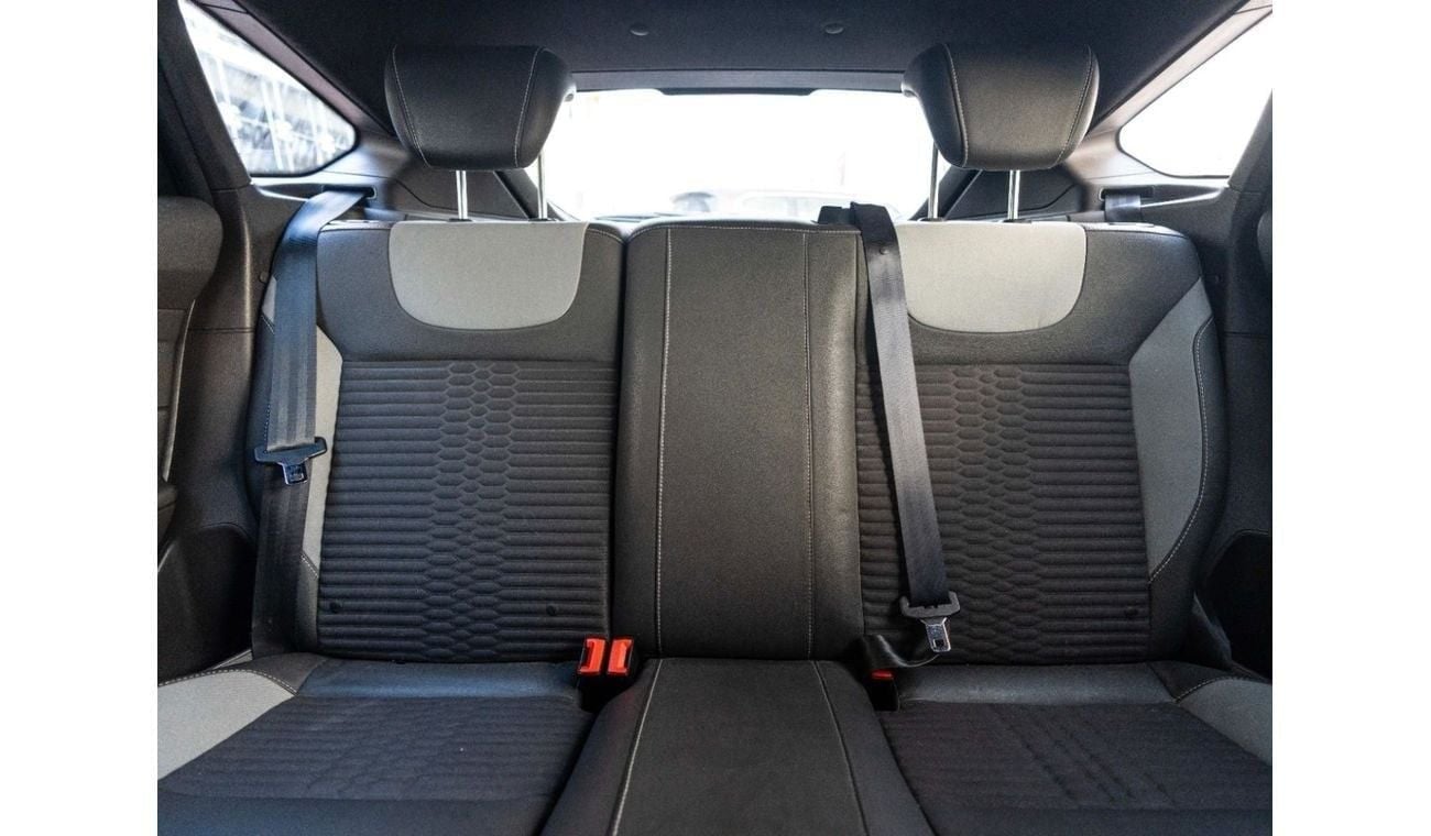 فورد فوكاس ST 2.0L