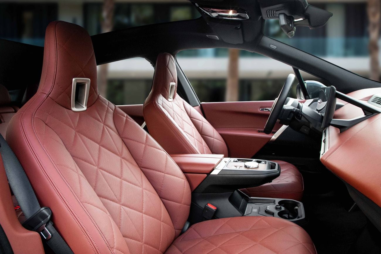 بي أم دبليو iX IX xDrive40 | 3,721 P.M | 0% Downpayment | IX xDrive40 | Agency Warranty 2027!