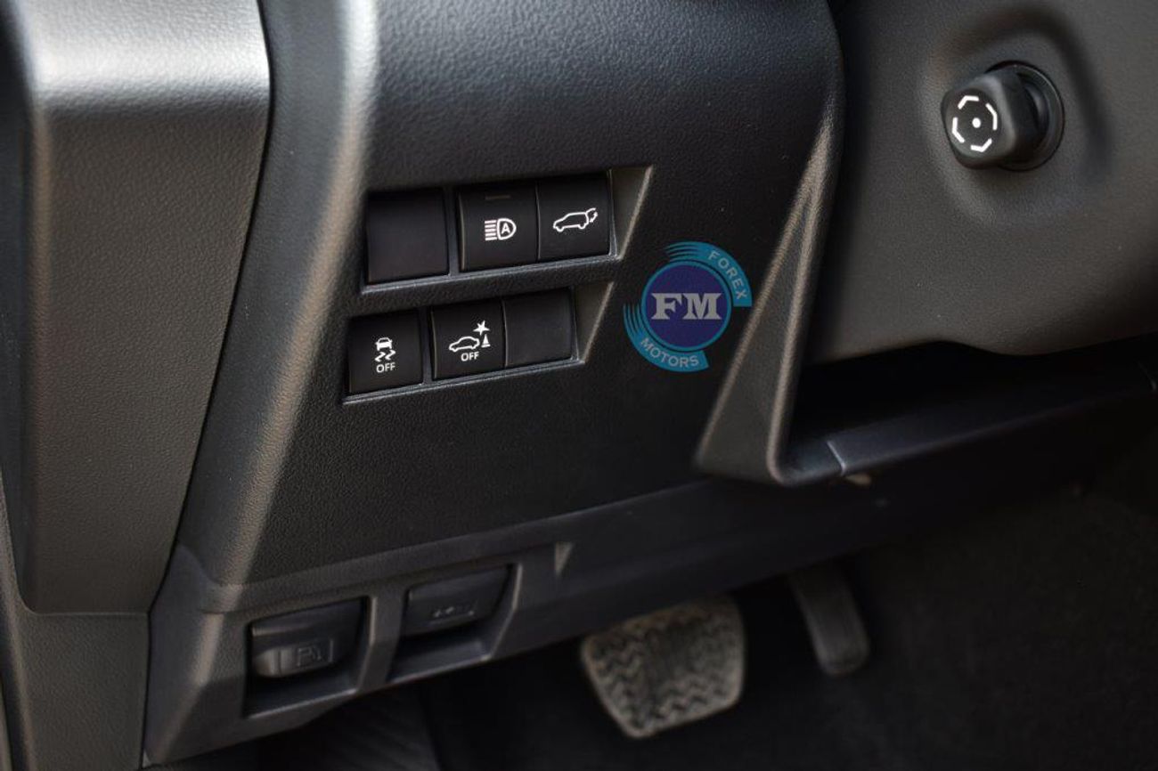 تويوتا لاند كروزر 300 GR-S 3.5 L Hybrid V6 7 Seat Automatic