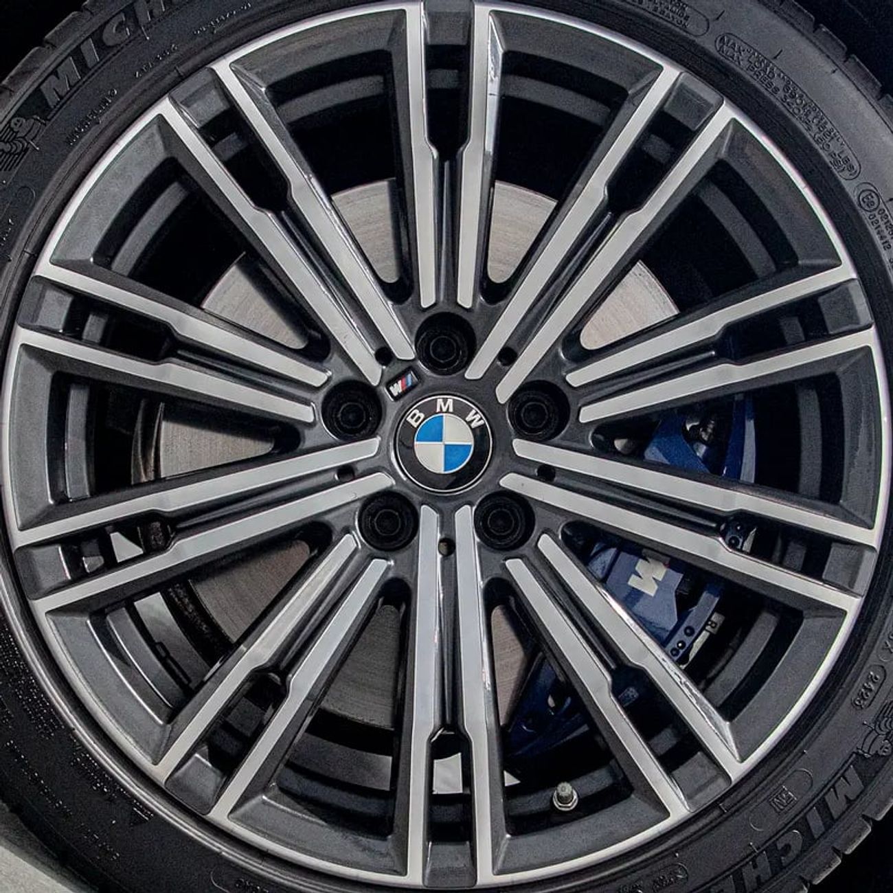 BMW 330i M Sport 2.0L (255 HP)
