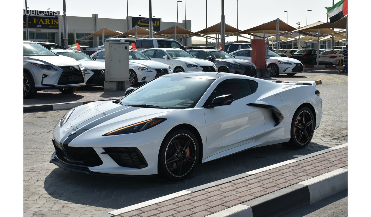 Chevrolet Corvette STINGRAY C8 2LT