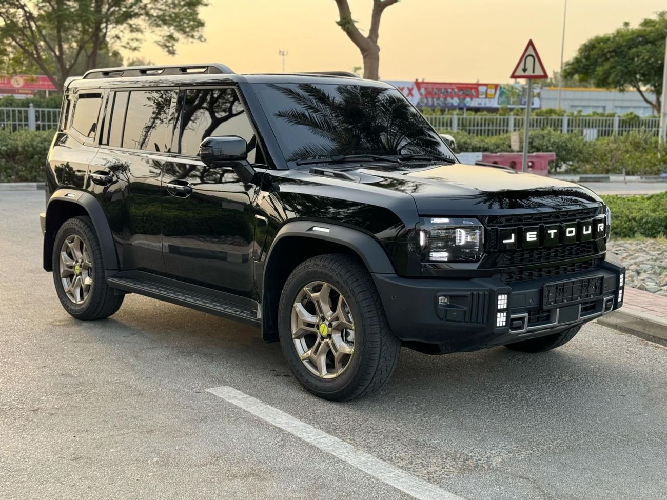 Jetour T2 UNDER WARRANTY AND SERVICE CONTRACT