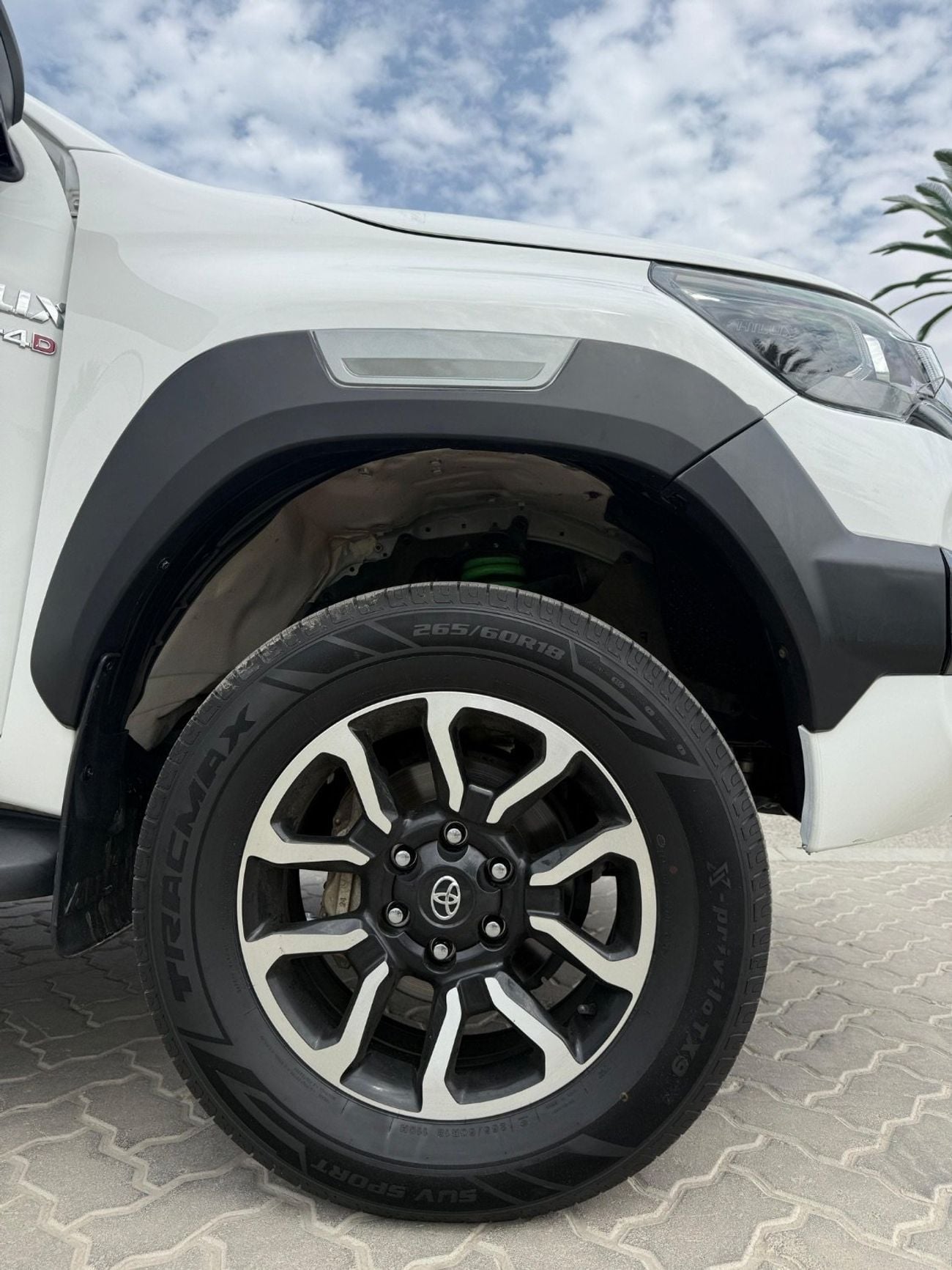 Toyota Hilux GR SPORT