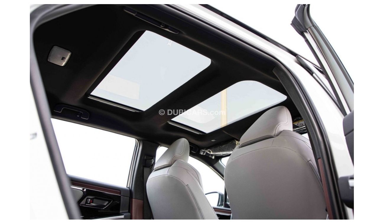 Toyota bZ4X 2022 Toyota bZ4X Long Range Pro FWD - White Black Dual Ton inside Red