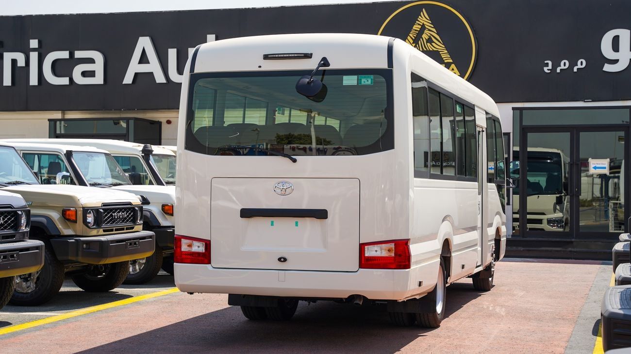 Toyota Coaster TOYOTA COASTER COASTER 4.2L DIESEL 23 STS 26 YM