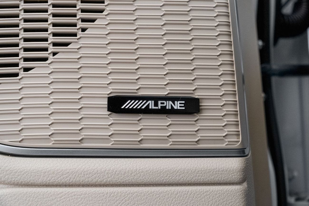 جيب جراند شيروكي Limited 3.6L