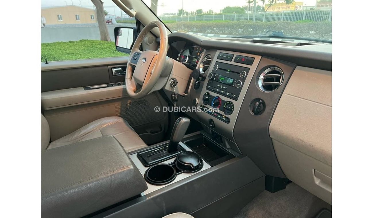 Ford Expedition FORD EXPEDITION XLT V8 2013 GCC ORIGINAL PAINT IN PERFECT CONDITIONS