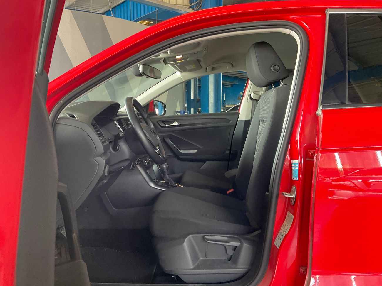 Volkswagen T ROC Trend | Guaranteed Warranty | 0 Down Payment