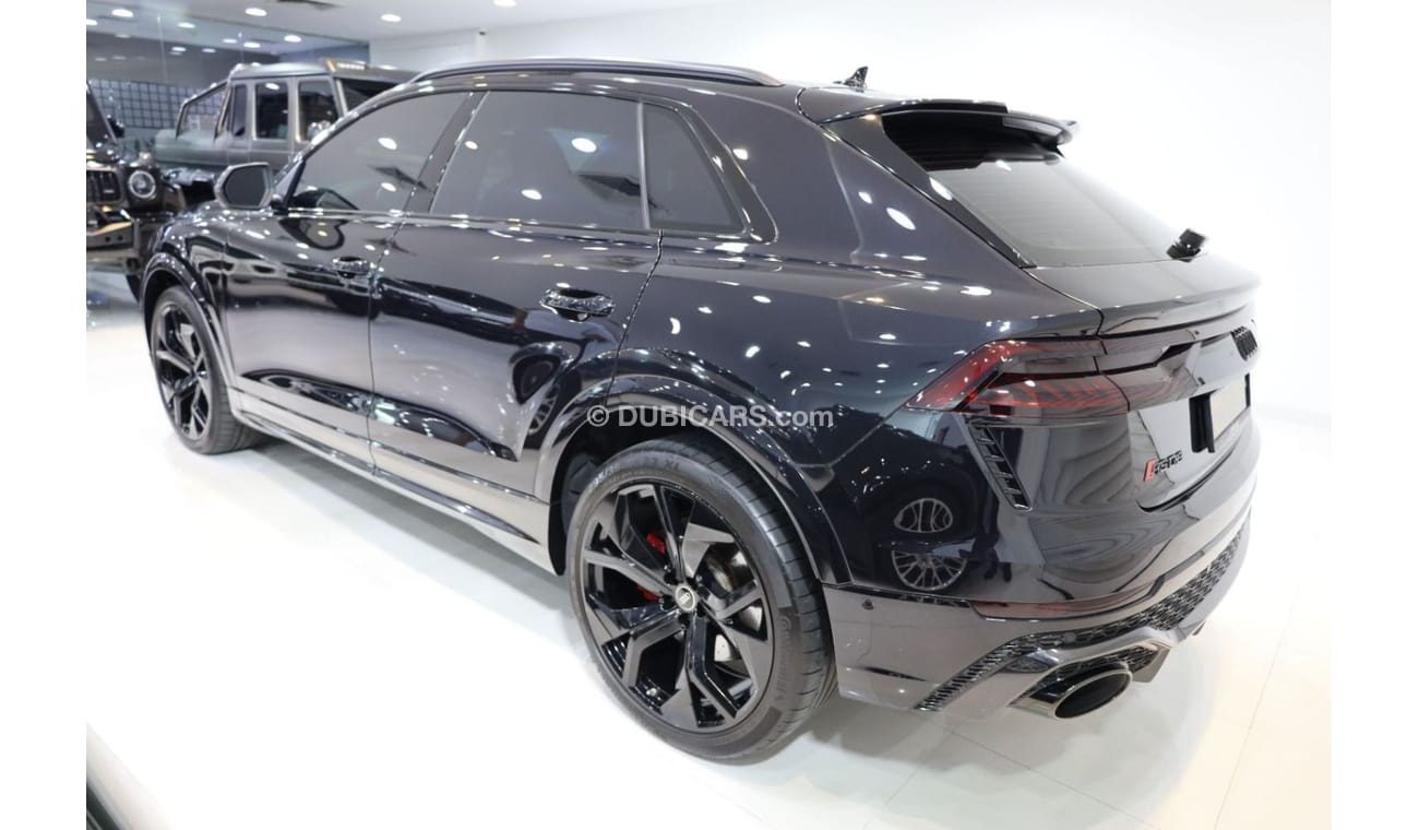 Used Audi RSQ8 Premium Audi RS Q8 2021, 31000KM, Ambient Lights, GCC