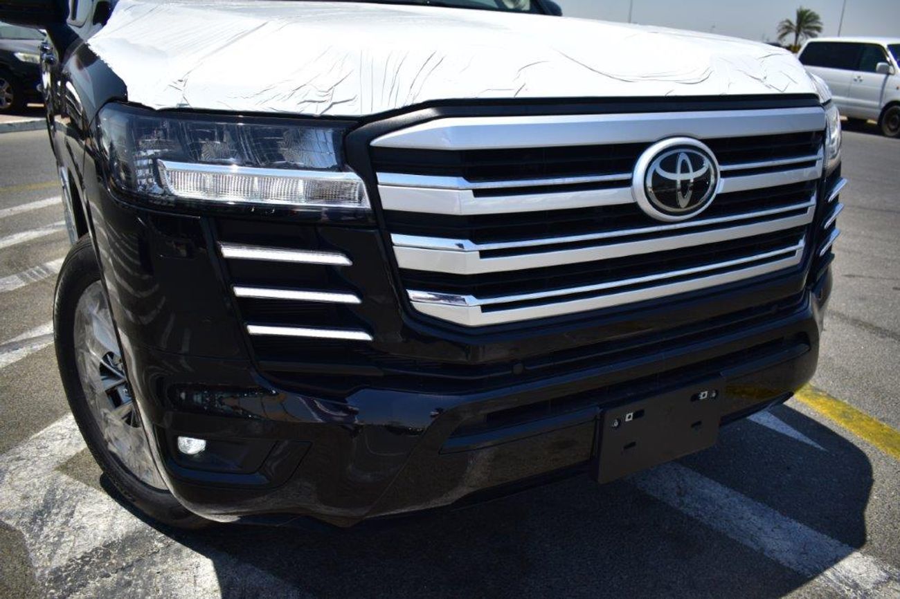 تويوتا لاند كروزر 300 GXR  3.3L