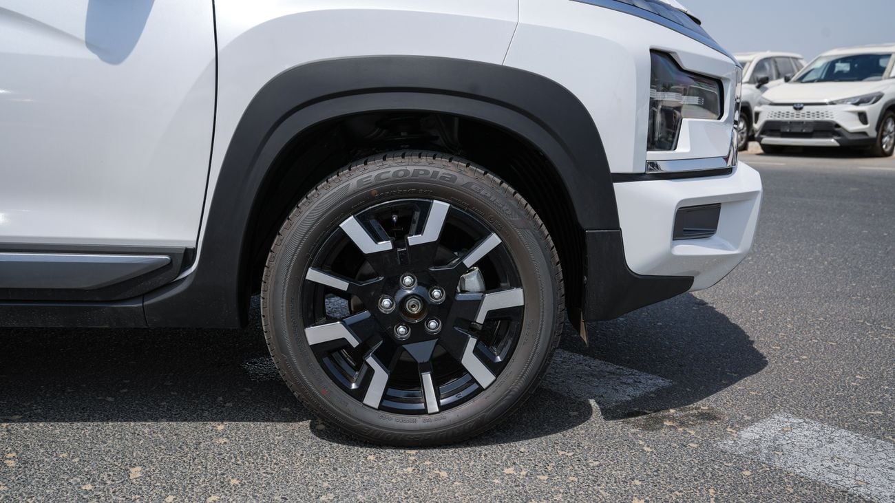 Mitsubishi Xpander Cross