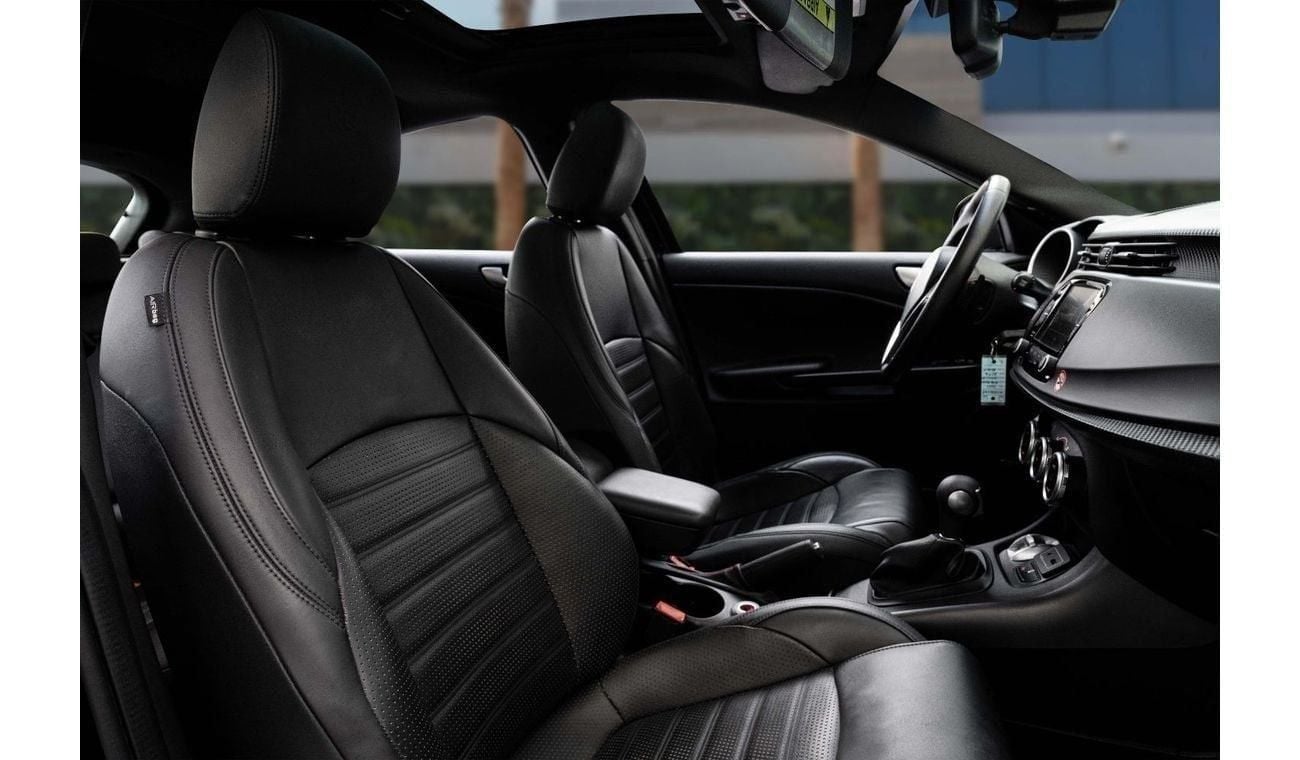 Alfa Romeo Giulietta VELOCE | 1,332 P.M  | 0% Downpayment | Agency Warranty!