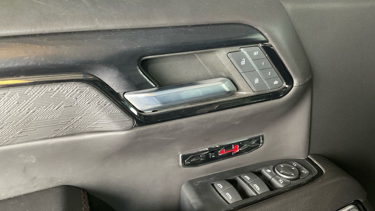 جي أم سي سييرا AT4X | upto AED 20,000 Ramadan Discount | شامل الضمان | 0 ﺪﻔﻋﺓ ﺃﻮﻟﻯ