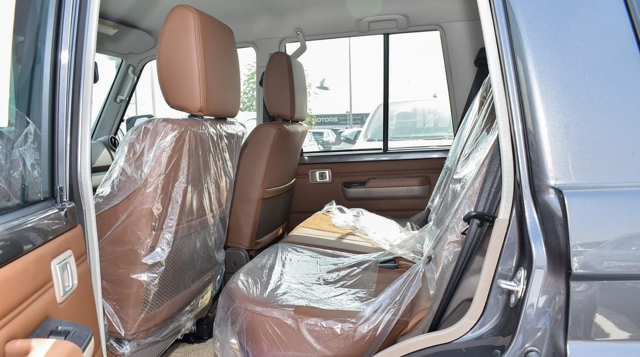 Toyota Land Cruiser 70 4.0L V6 A/T