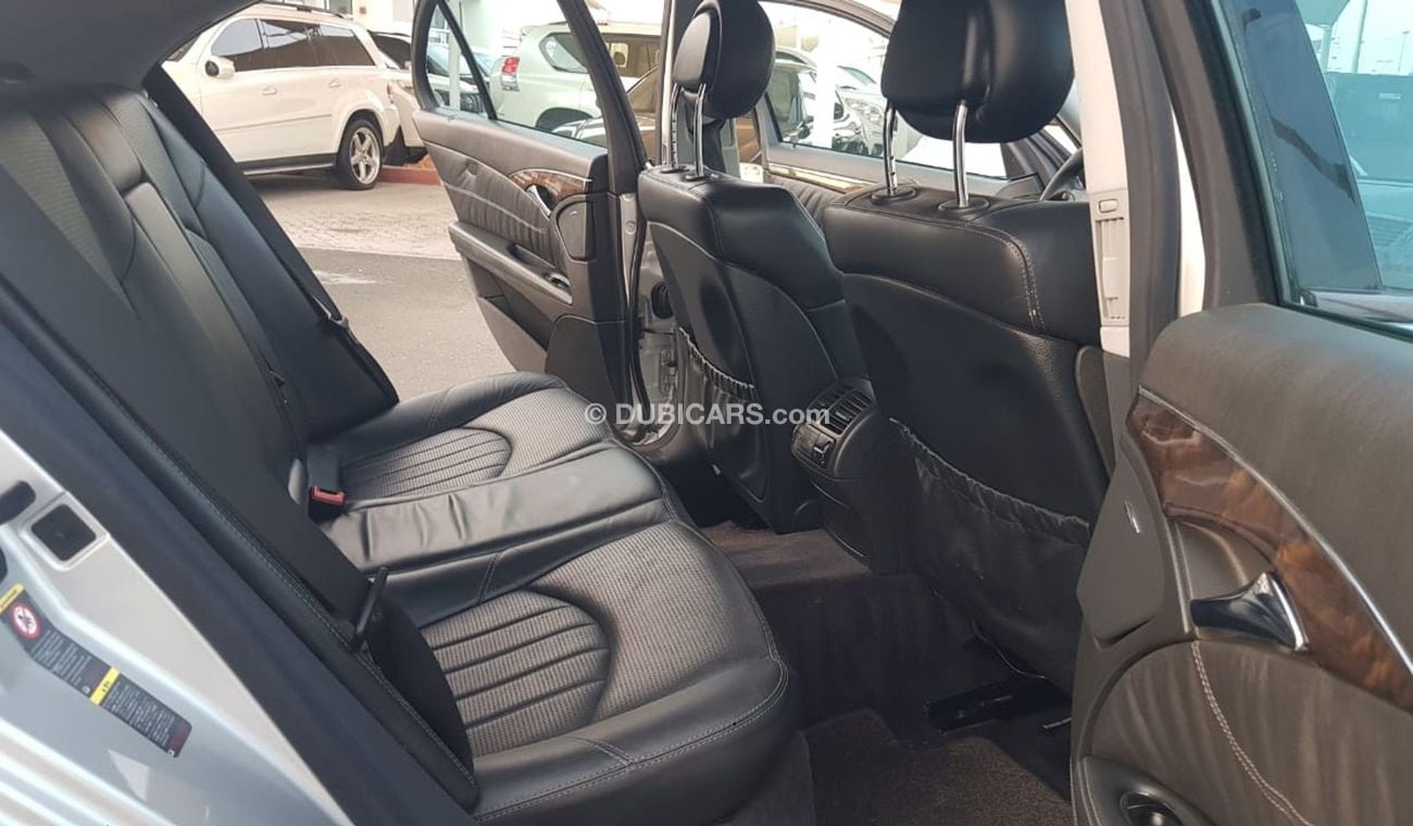 Mercedes-Benz E 55 AMG Mercedes Benz E55 model 2005 japan car prefect condition full option low mileage