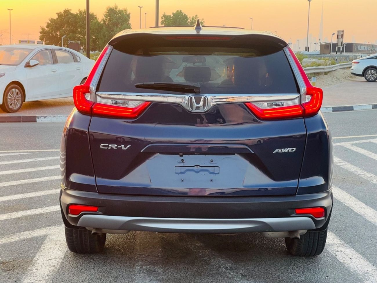 Honda CRV Touring 1.5L 2019 HONDA CRV AWD 1.5 v4 full option