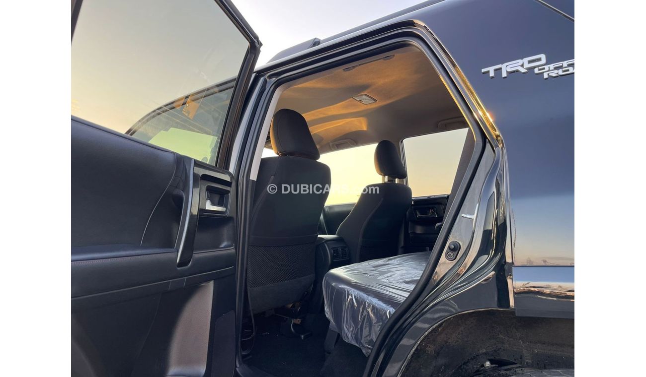 Toyota 4Runner 2021 Toyota 4Runner TRD Off Road 4.0L-V6 / EXPORT ONLY