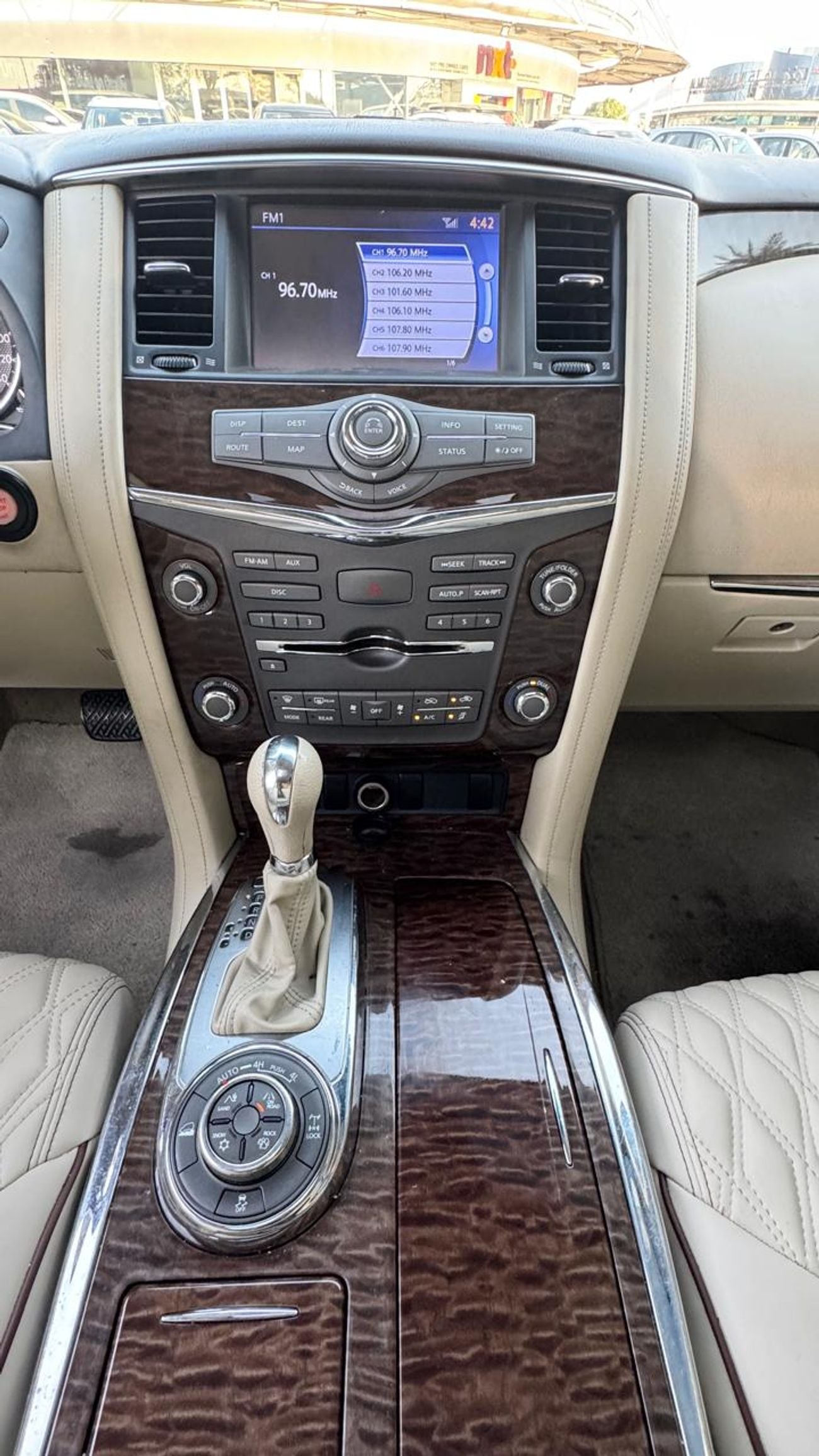 Nissan Patrol SE T2 LEATHER