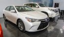 Toyota Camry SE Hybrid