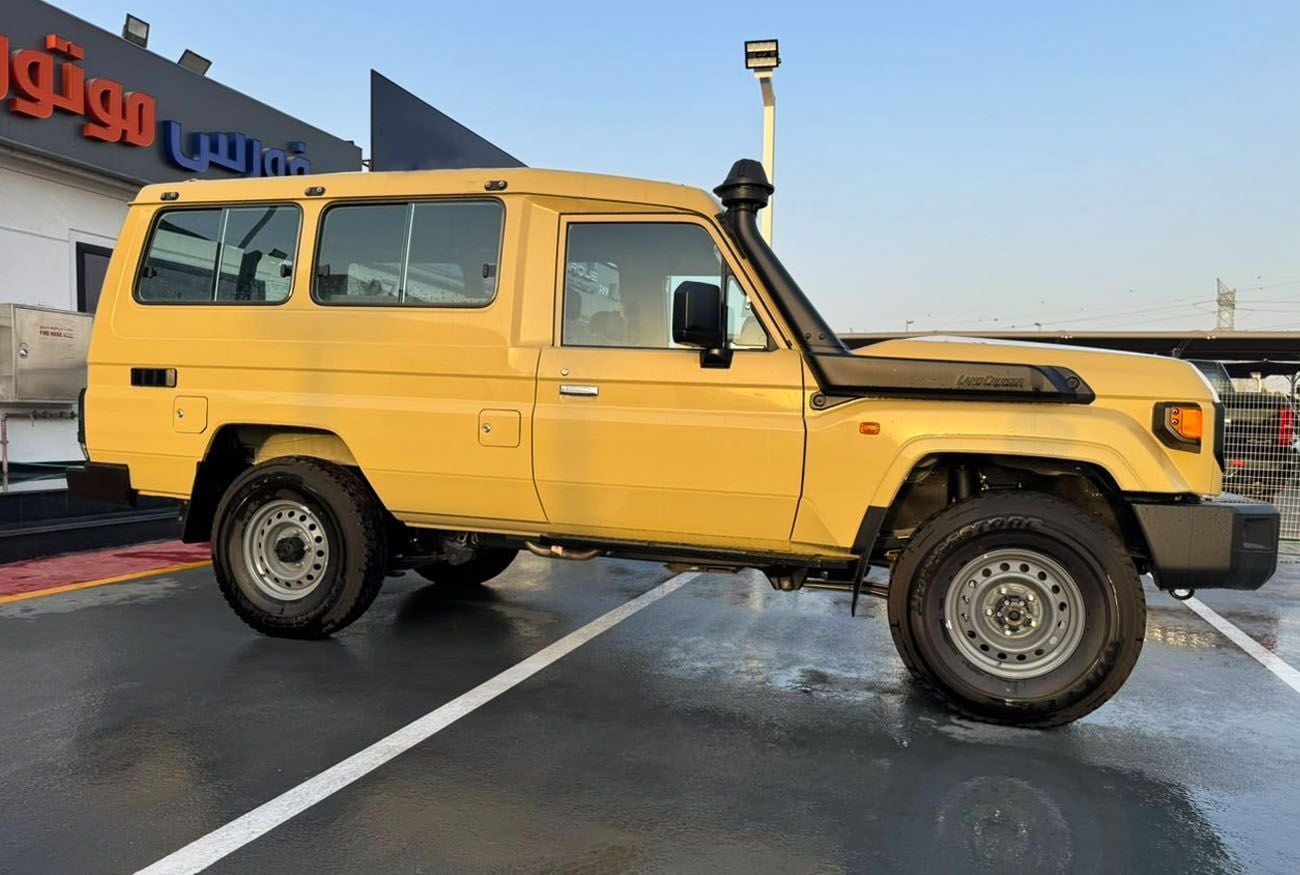 تويوتا لاند كروزر 70 LC 78 HARDTOP 4.OL AT تويوتا لاند كروزر LC78 هاردتوب 2026 بمحرك بنزين 4.0 لتر وناقل حركة أوتوماتيكي