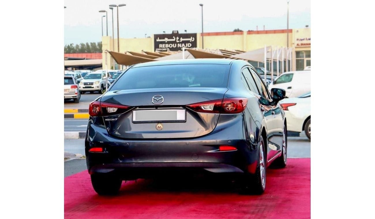 مازدا 3 Luxury Plus 2.0L MAZDA 3 FULL OPTION/ GCC / 2017 / First Owner
