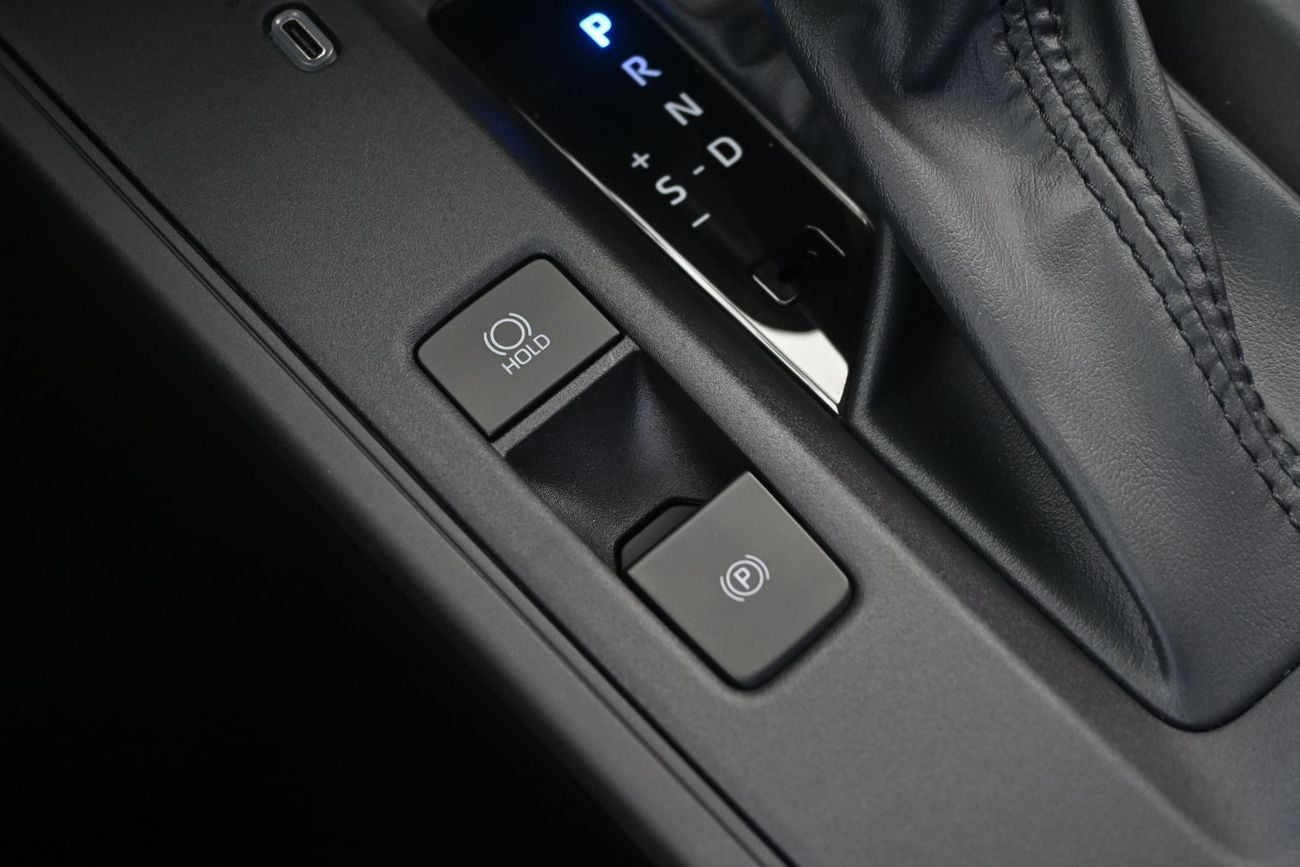 Toyota Frontlander New Facelift Toyota Frontlander, 2.0L Hybrid, Model 2025, Color White