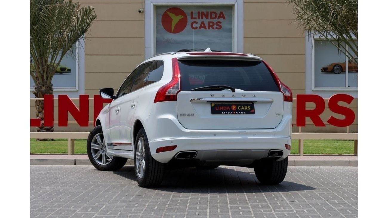 فولفو XC 60 Volvo XC60 2016 GCC under Warranty with Flexible Down-Payment.